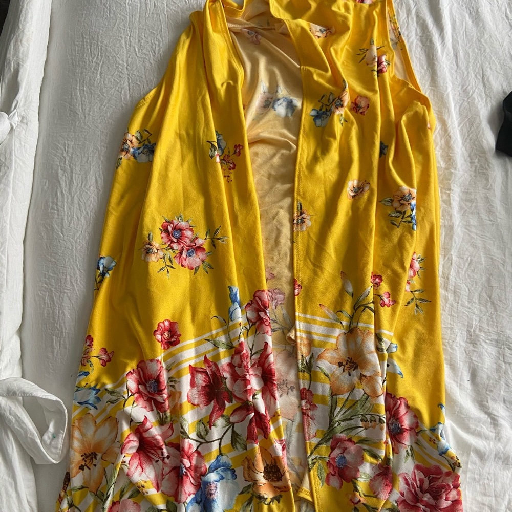 Sunshine yellow vest